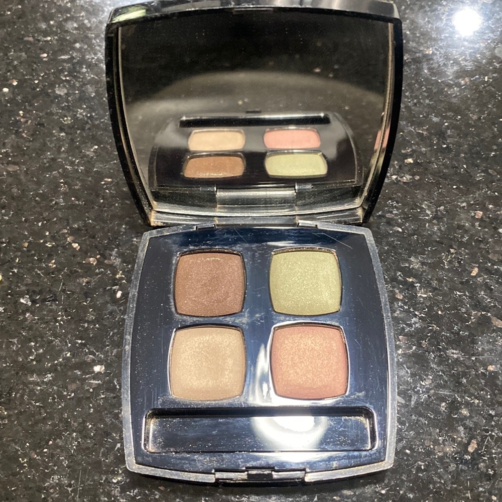 Chanel Quadra Eyeshadow Nymphea Java/Seamist/Champagne/Blossom